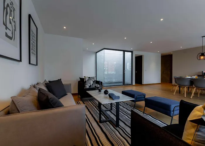 Capitalia Galileo Penthouse Apartment *